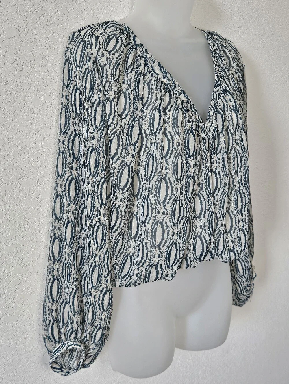 Zara M Blue Cream Abstract Print Metallic Gold Stripe Balloon Sleeve Blouse